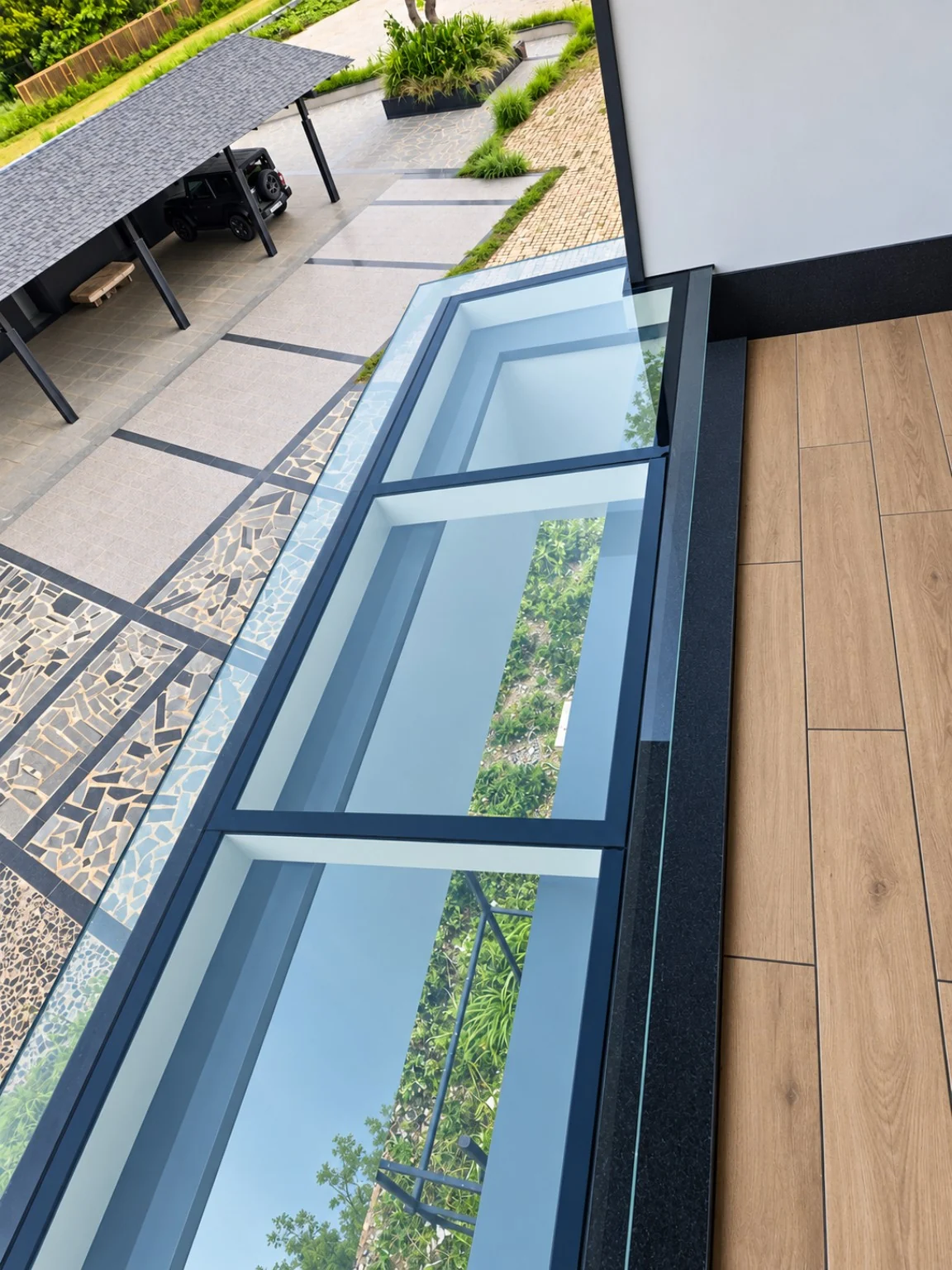 Long-Form Glass Skylight